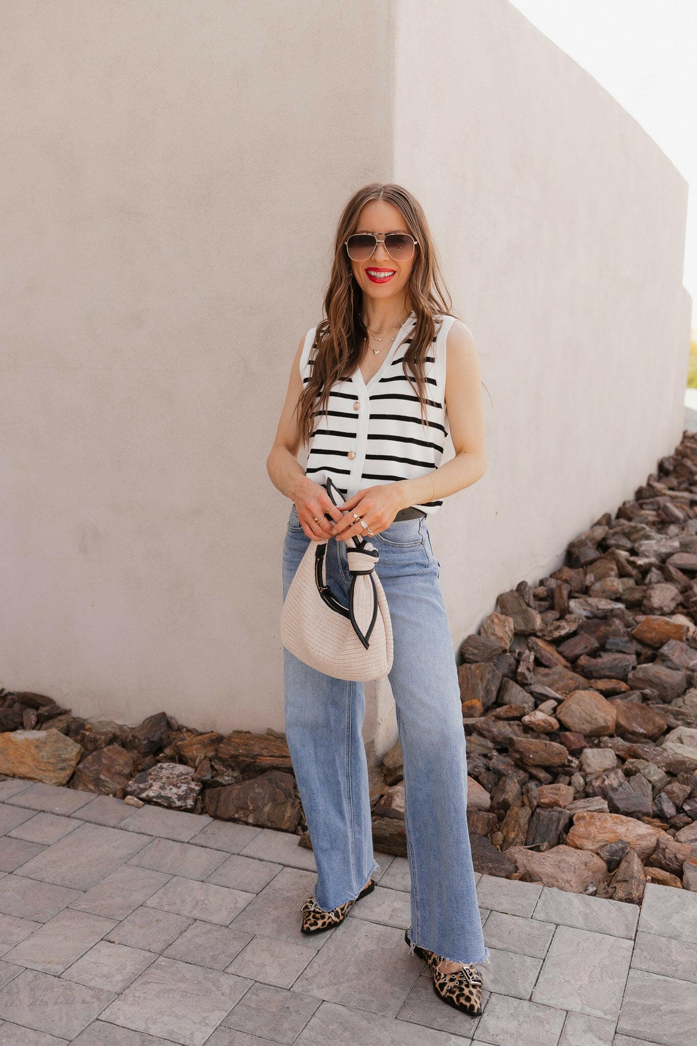 White Knit Striped Button-Front V-Neck Tank Top - Image 11