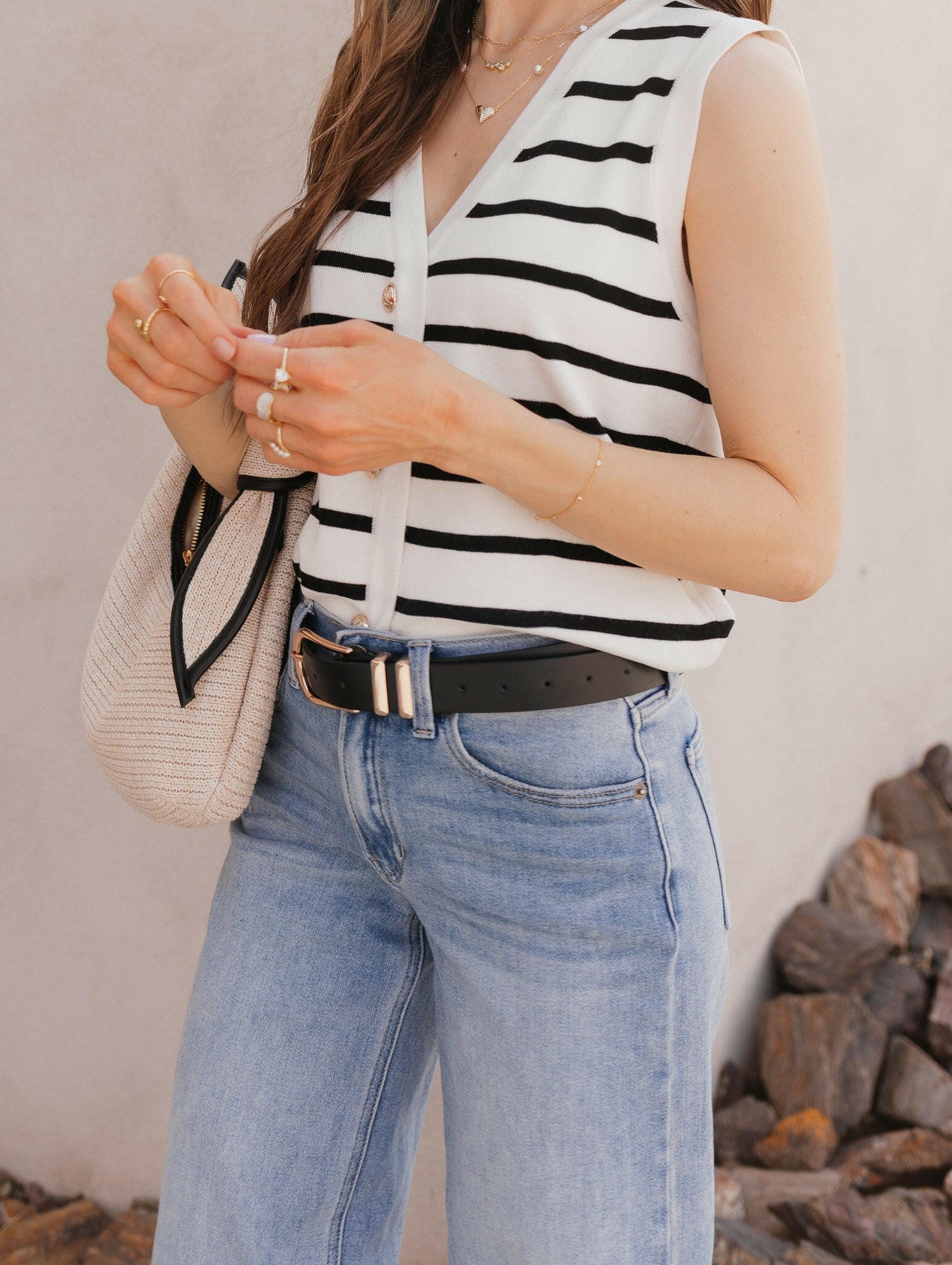 White Knit Striped Button-Front V-Neck Tank Top - Image 23