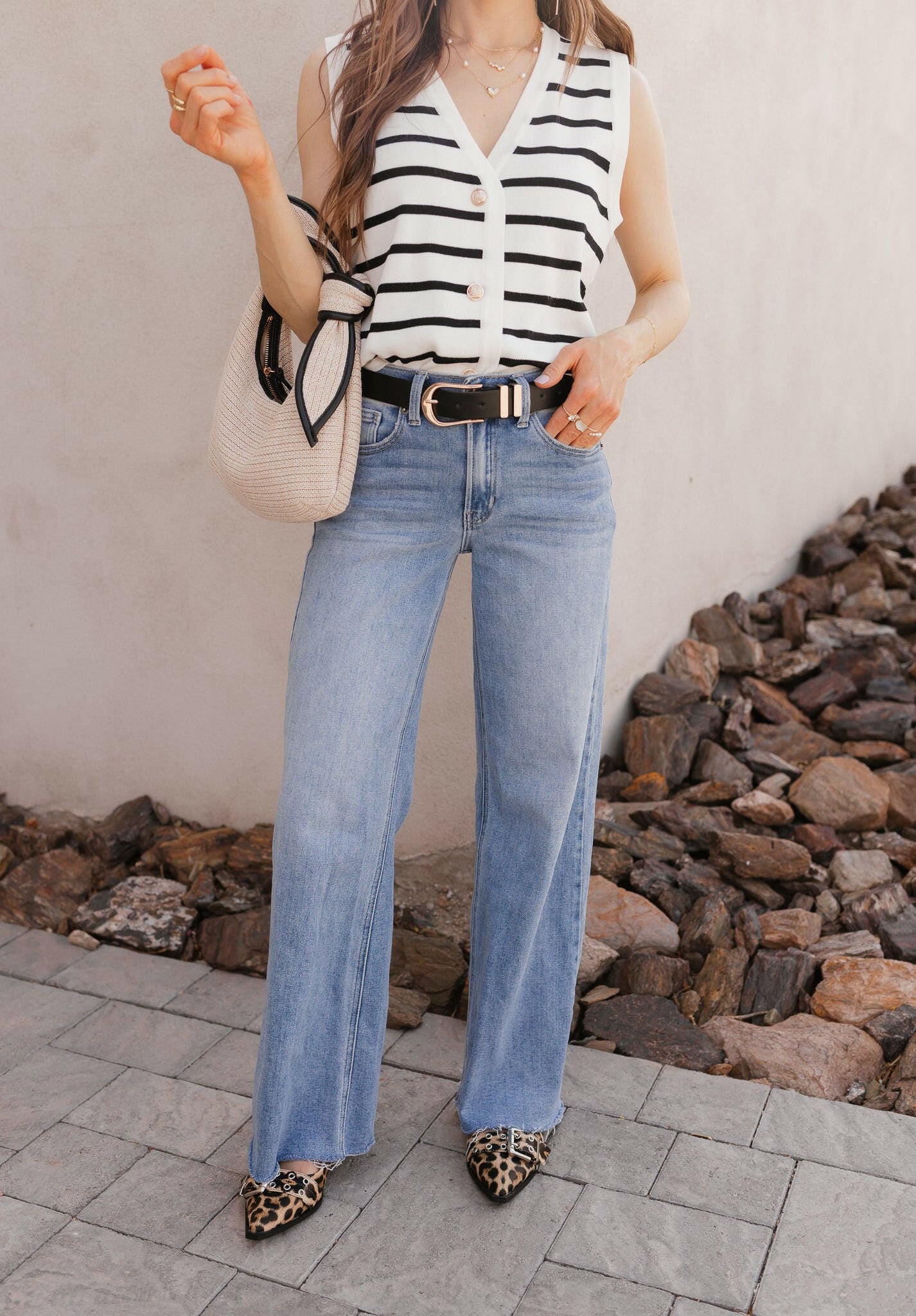 White Knit Striped Button-Front V-Neck Tank Top - Image 6